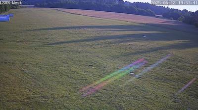 Thalmassing airport webcam