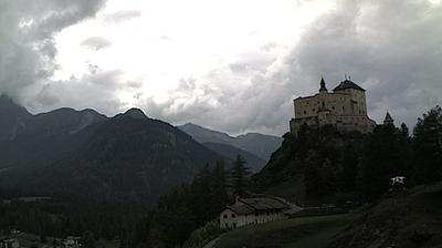 Tarasp: Schloss