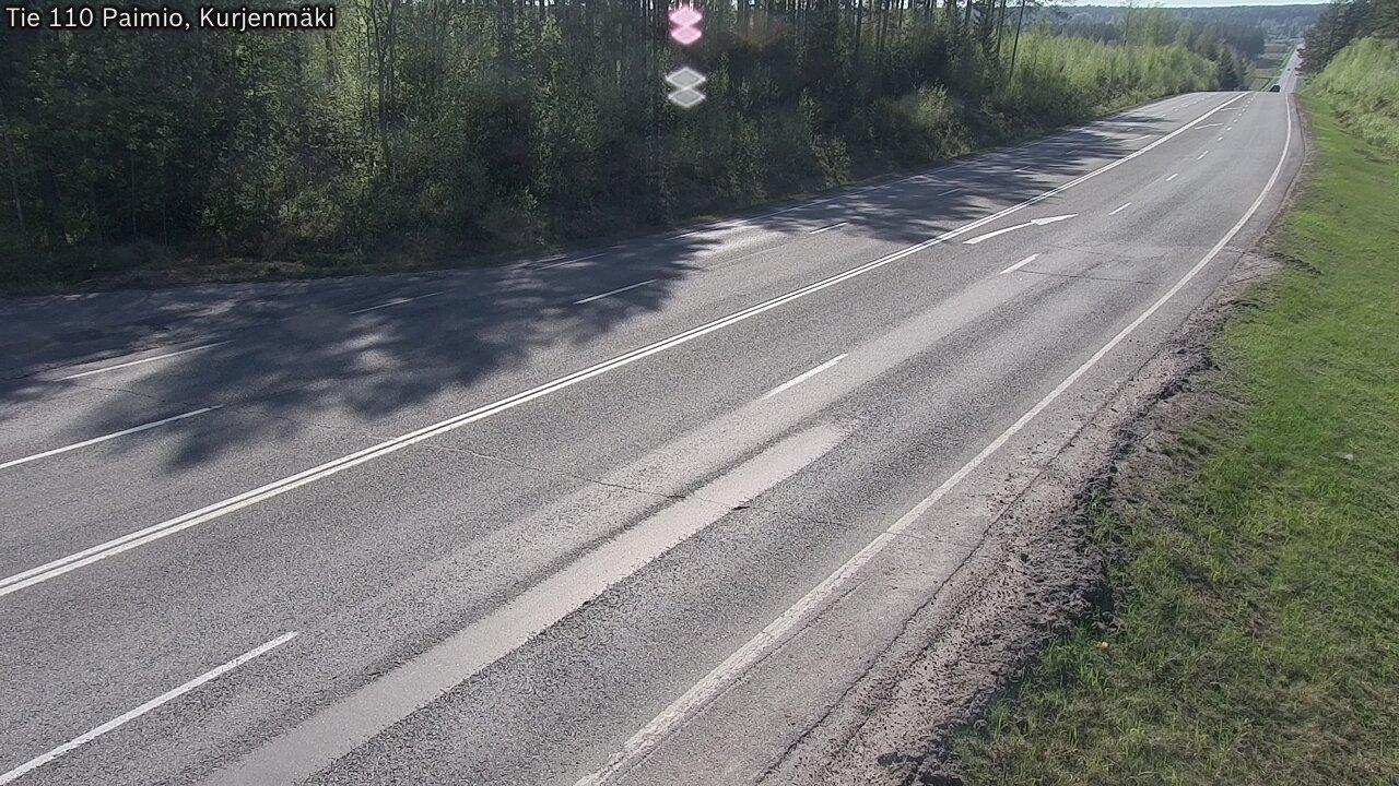 Traffic Cam Paimio: Tie 110 - Kurjenmäki - Saloon