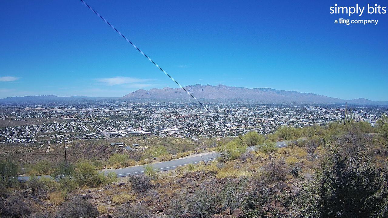Traffic Cam Tucson › East: Tumamoc East