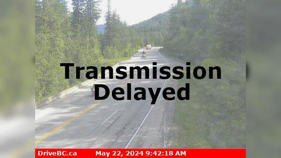Traffic Cam Salmon Arm › East: Hwy 1 at Annis Pit, 8 km southwest of Sicamous, looking east