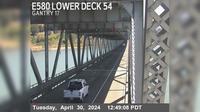 Richmond > East: TVR40 -- I-580 : Lower Deck Pier - Day time