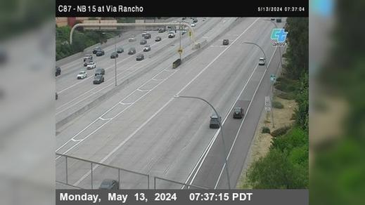 Traffic Cam Escondido › North: C087) I-15 : Via Rancho Parkway