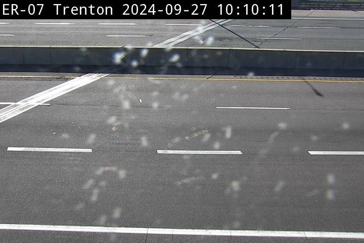 Traffic Cam Quinte West: Highway 401 near - RR