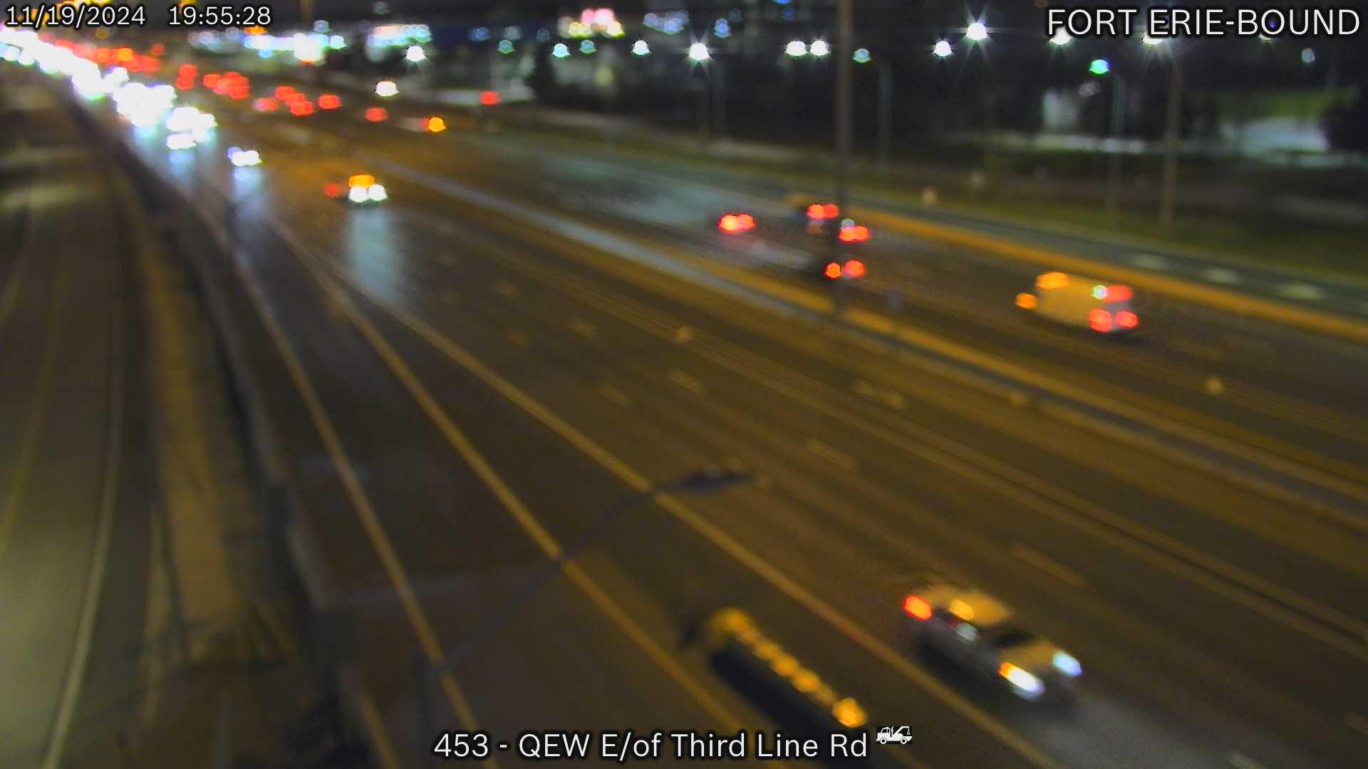 Traffic Cam Burlington: QEW East of Third Line