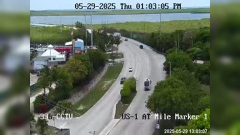 Traffic Cam Garden Cove: US-1 at Mile Marker 106