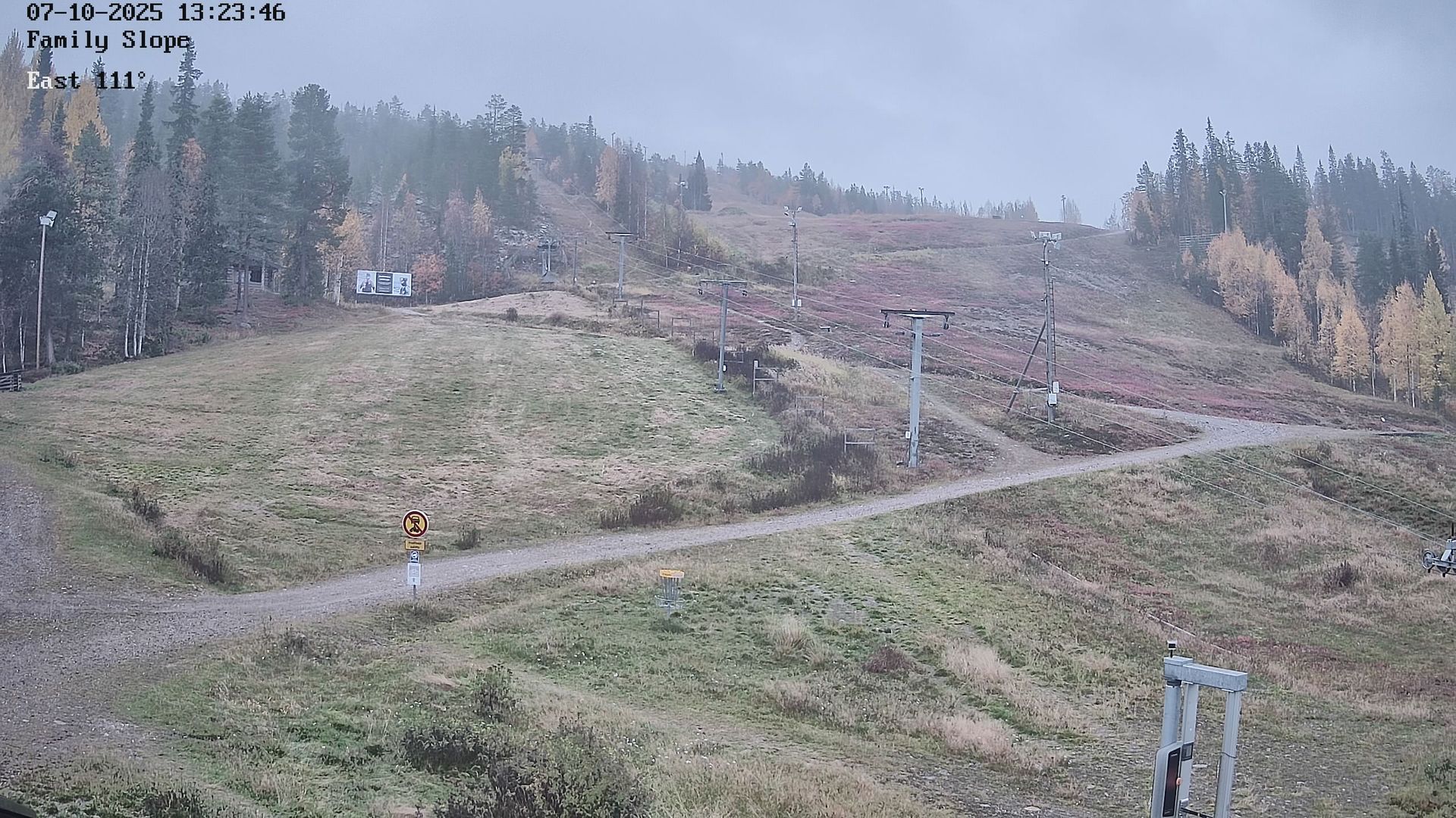 Traffic Cam Salla › East: Salla Ski Resort