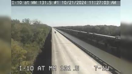 Traffic Cam Des Glaise: I-10 at MM 131.5