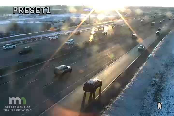 Traffic Cam Newport: I-494 WB @ Maxwell Ave