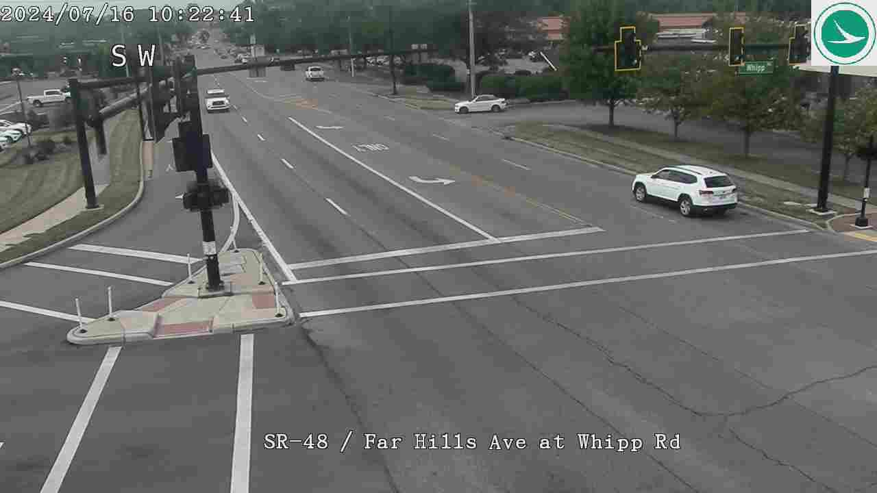 Traffic Cam Centerville Historic District: SR-48/Far Hills Ave at Whipp Rd