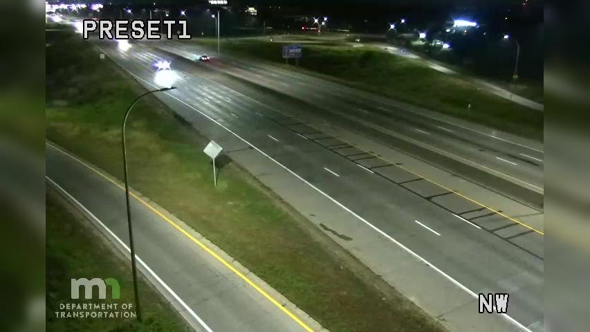 Traffic Cam Fridley: I-694 EB @ T.H.65
