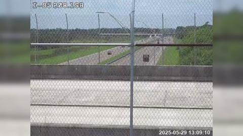 Traffic Cam Canaveral Acres: I-95 @ MM 208.1 SB