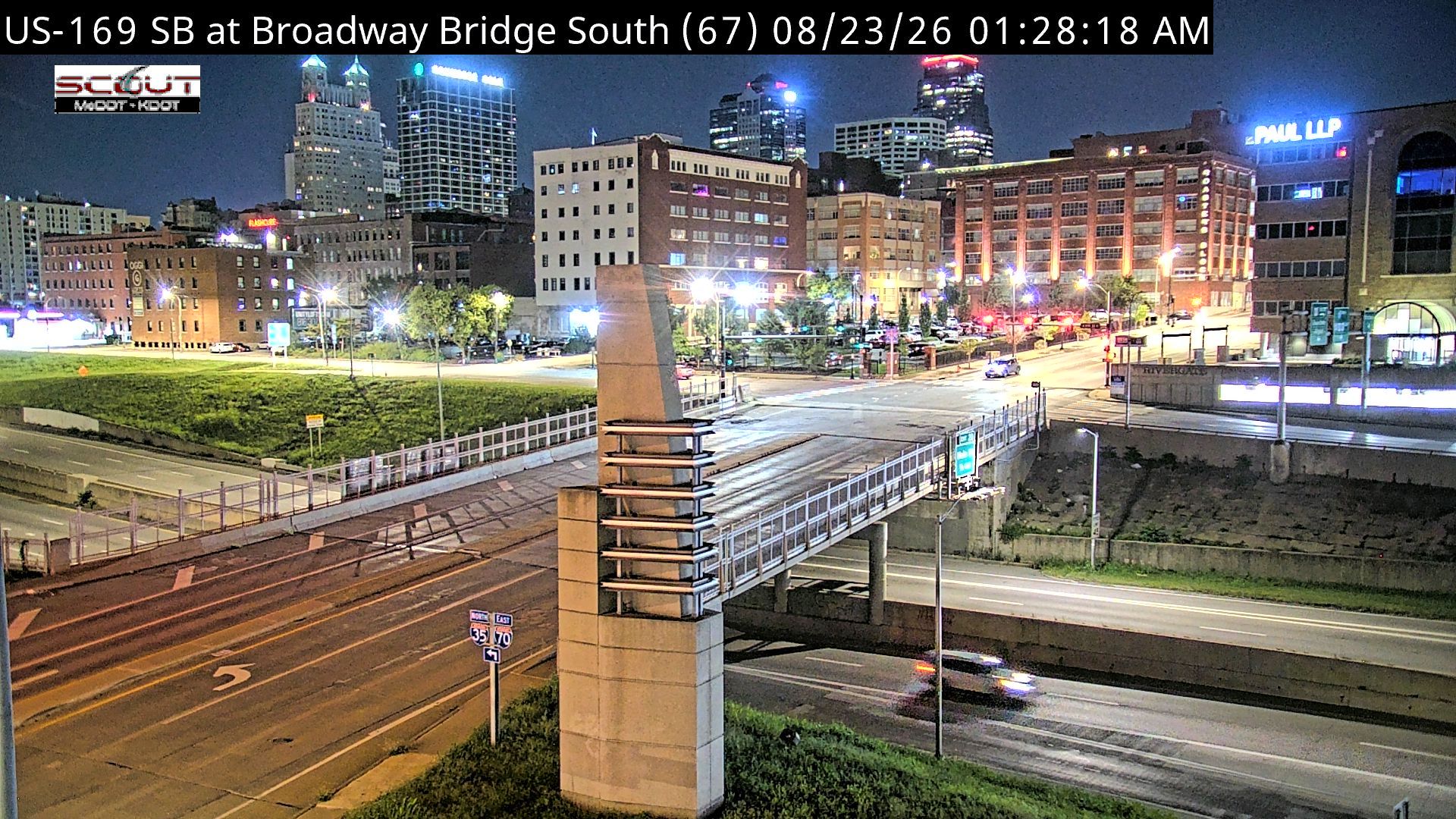 Traffic Cam River Market: US- N @ BROADWAY BR S