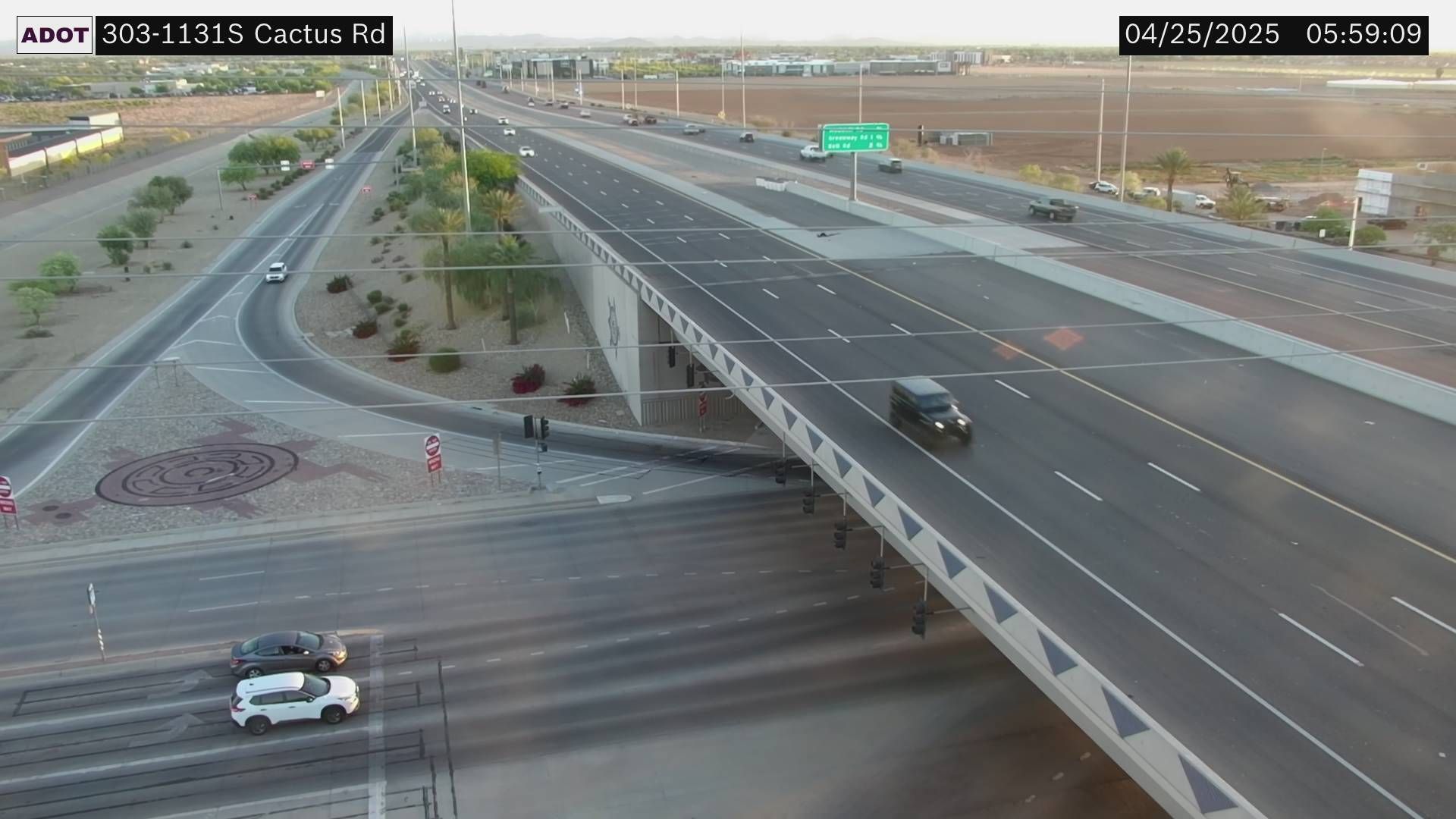 Traffic Cam Surprise › South: SR-303 SB 113.10 @Cactus Rd