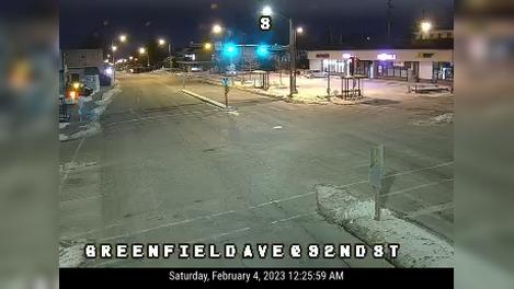 Traffic Cam West Allis: Greenfield Ave at 92nd St