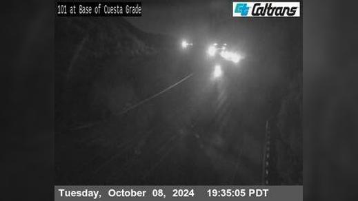 Traffic Cam San Luis Obispo › North: US-101 : Bottom of Cuesta Grade