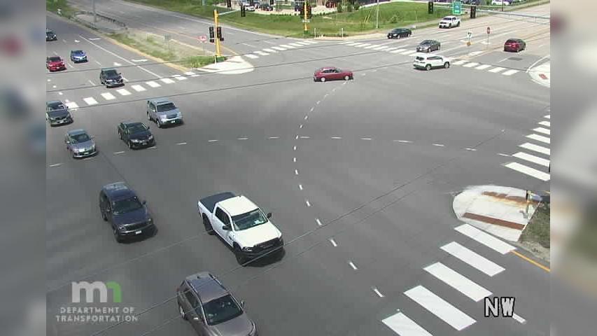 Traffic Cam Plymouth: MN 55: T.H.55 EB @ Fernbrook Ln