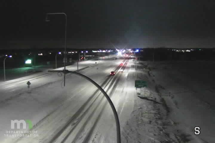Traffic Cam East Bethel: MN 65: T.H.65 SB N of Viking Blvd