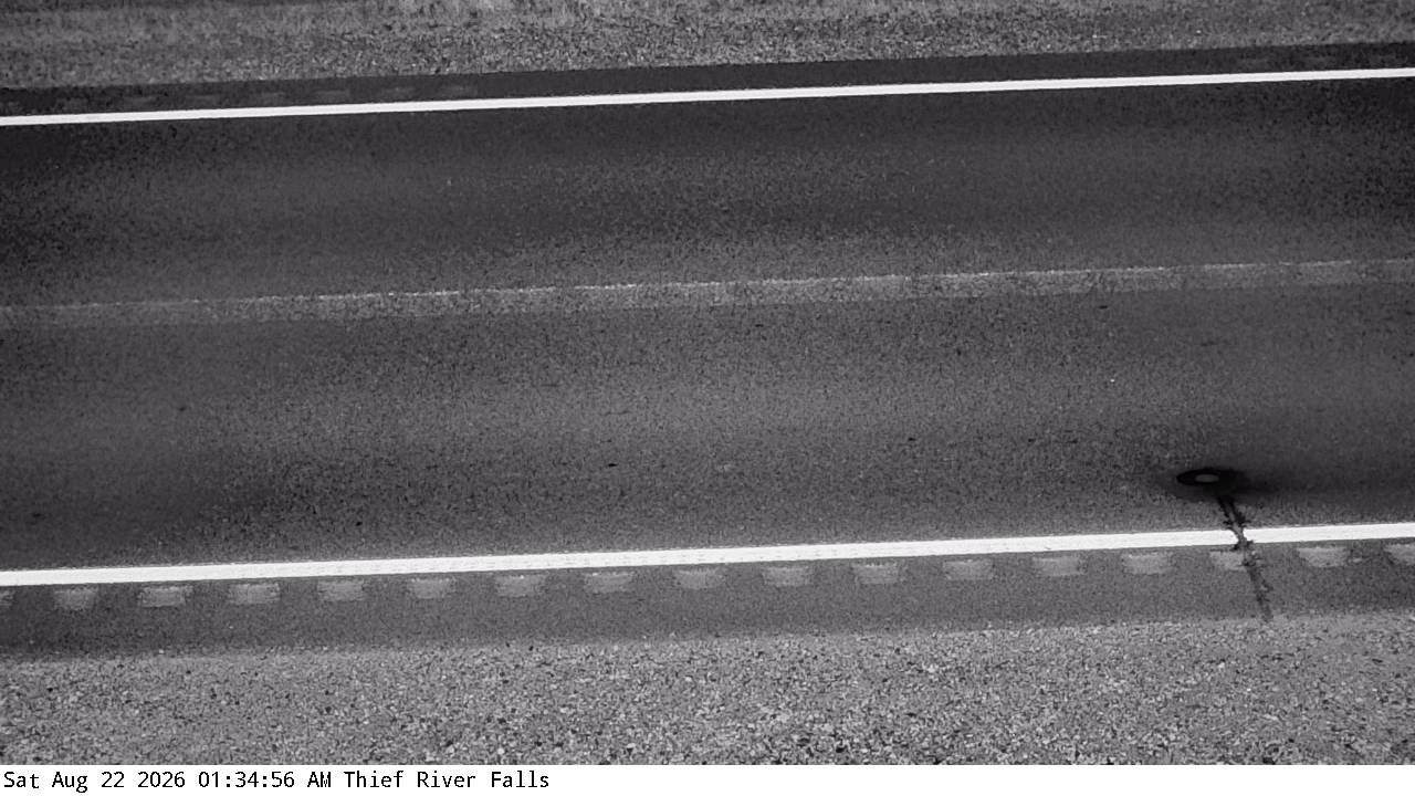 Traffic Cam Dakota Junction: US 59: U.S.59 (Thief River F - MP 363.4): U.S.59 (Thief River F - MP 363.4) View