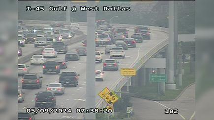 Traffic Cam Houston › South: I-45 Gulf @ West Dallas