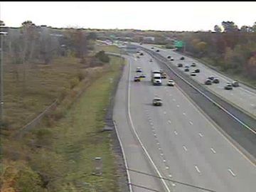 Traffic Cam North Bailey › West: I-290 between Exit 4 (I-990 Interchange) and Exit 5 (Millersport Highway