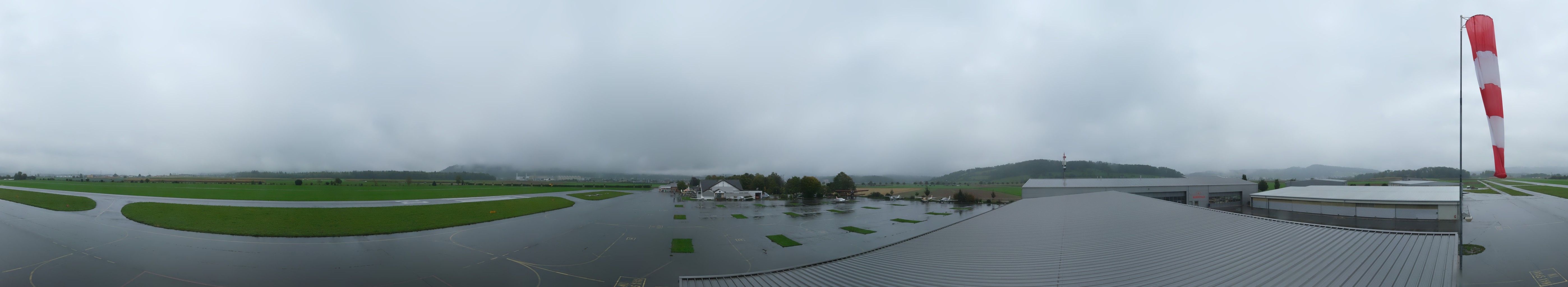 Holderhof: Flugplatz Birrfeld