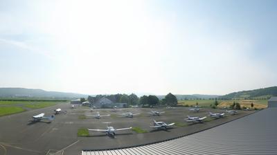 Holderhof: Flugplatz Birrfeld