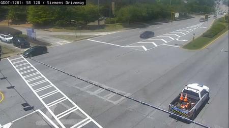 Traffic Cam Country Place: 105858--2