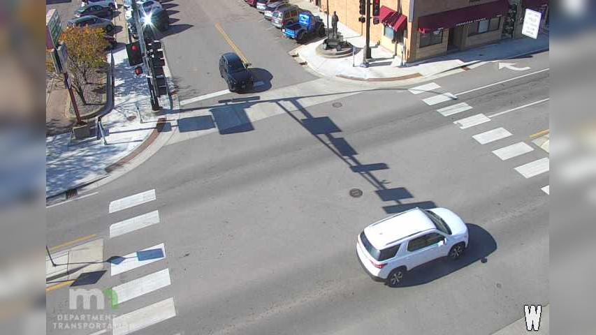 Traffic Cam Chaska: MN 41: T.H.41 NB @ 4th St