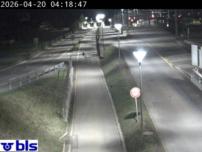 Kandersteg › Norden: Autoverlad Lötschberg