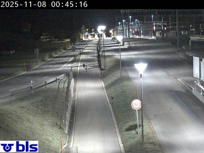 Kandersteg › Norden: Autoverlad Lötschberg