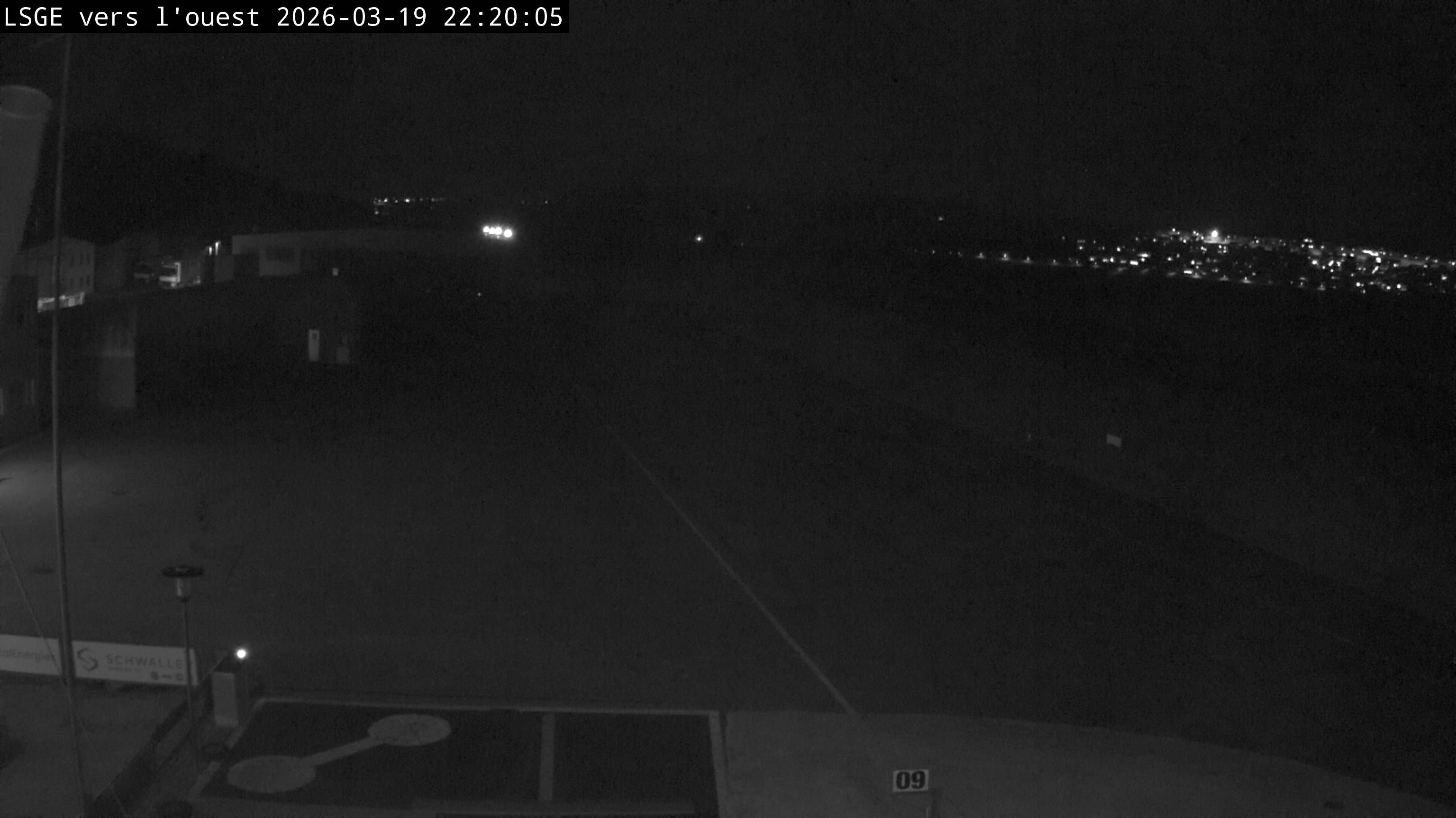 Ecuvillens: Aérodrome Régional Fribourg - Ouest - West