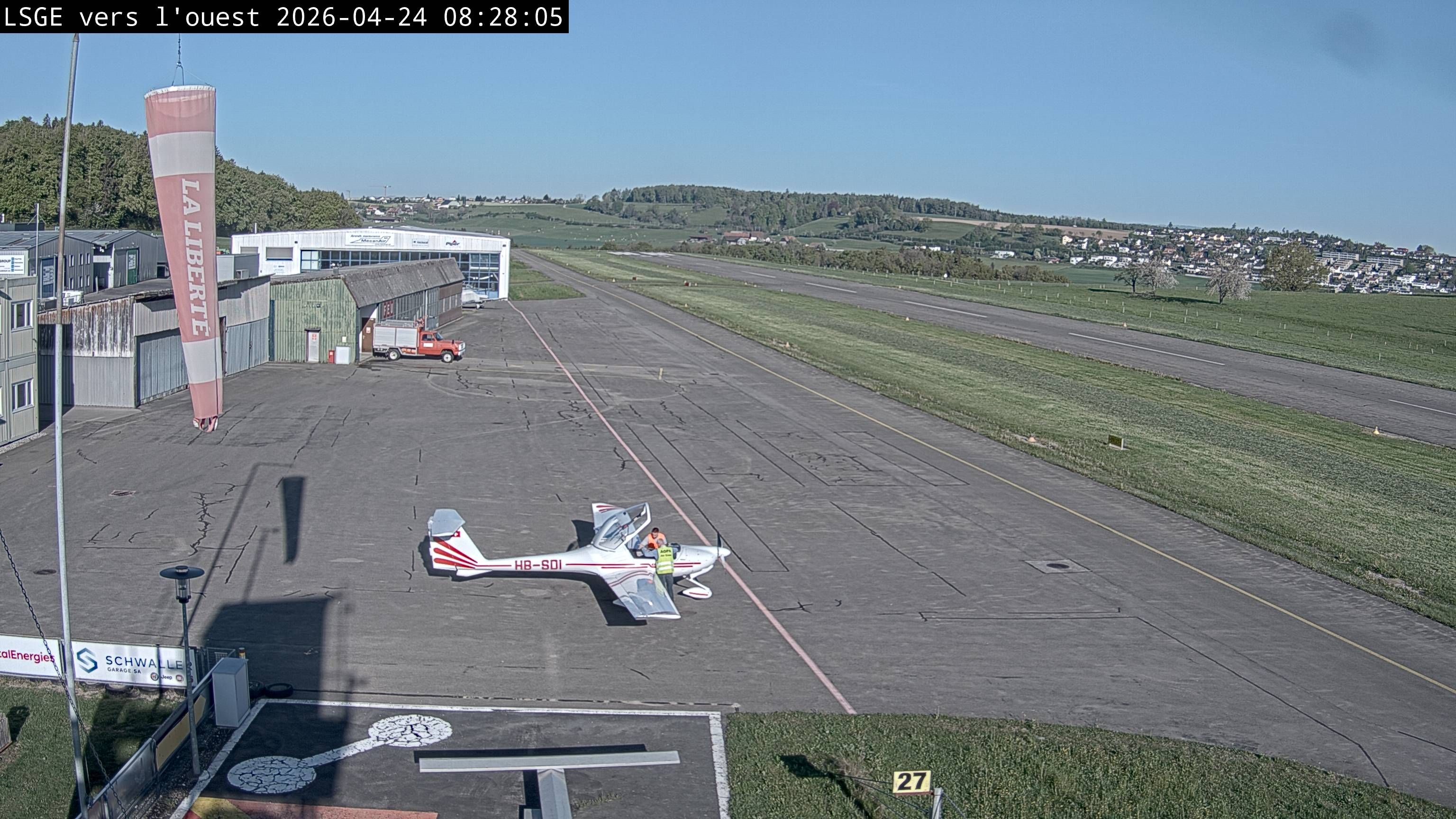 Ecuvillens: Aérodrome Régional Fribourg - Ouest - West