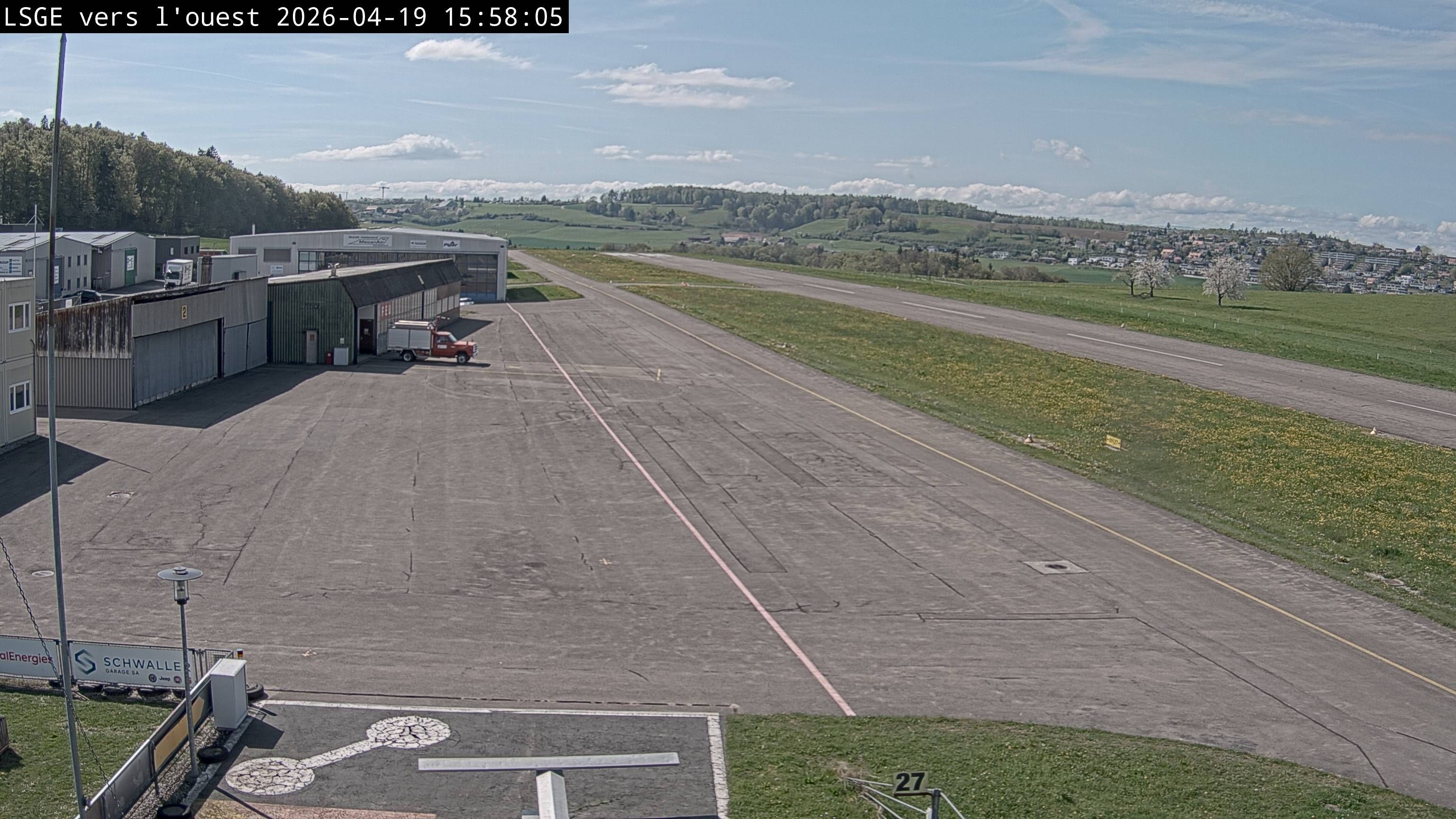 Ecuvillens: Aérodrome Régional Fribourg - Ouest - West