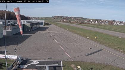 Ecuvillens: Aérodrome Régional - Ouest - West