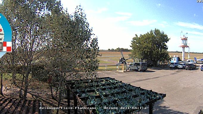 High-Flying Views: Ozzanos Aviosuperficie Webcam