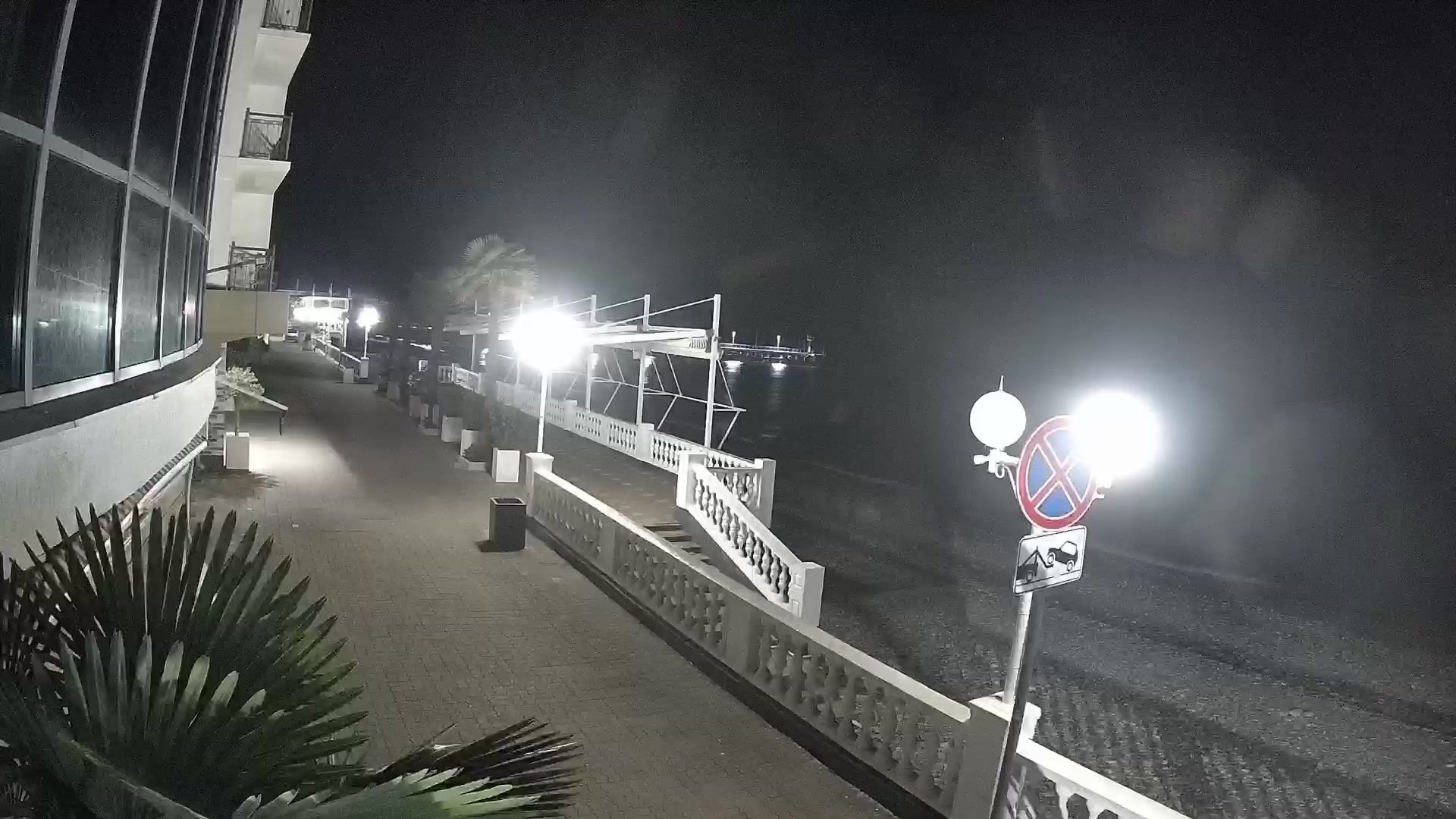 Traffic Cam Лазаревское сельское поселение › North-East: Лазаревское - Краснодарский край, Россия: лазаревское