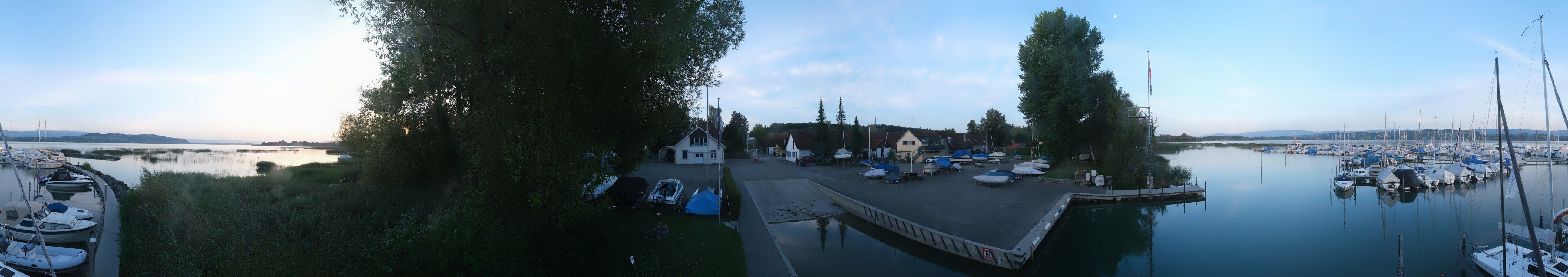 Pfauen: Lake Murten