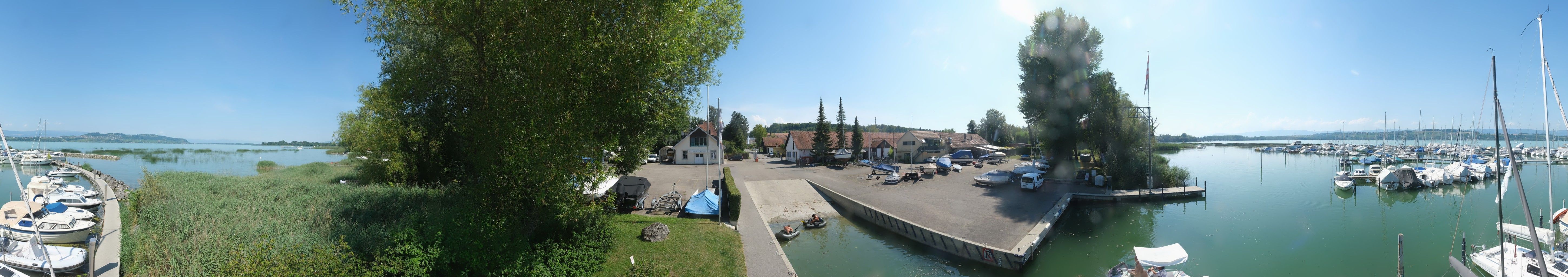 Pfauen: Lake Murten