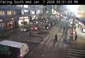 Traffic Cam Manhattan Community Board 6: Broadway @ 51 Street