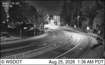Traffic Cam Bainbridge Island › South: SR 305 at MP 0.2: Winslow Way South
