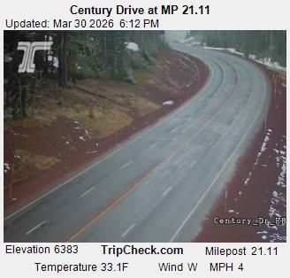 Traffic Cam Elkhart Lake: Century Drive at MP 21.11