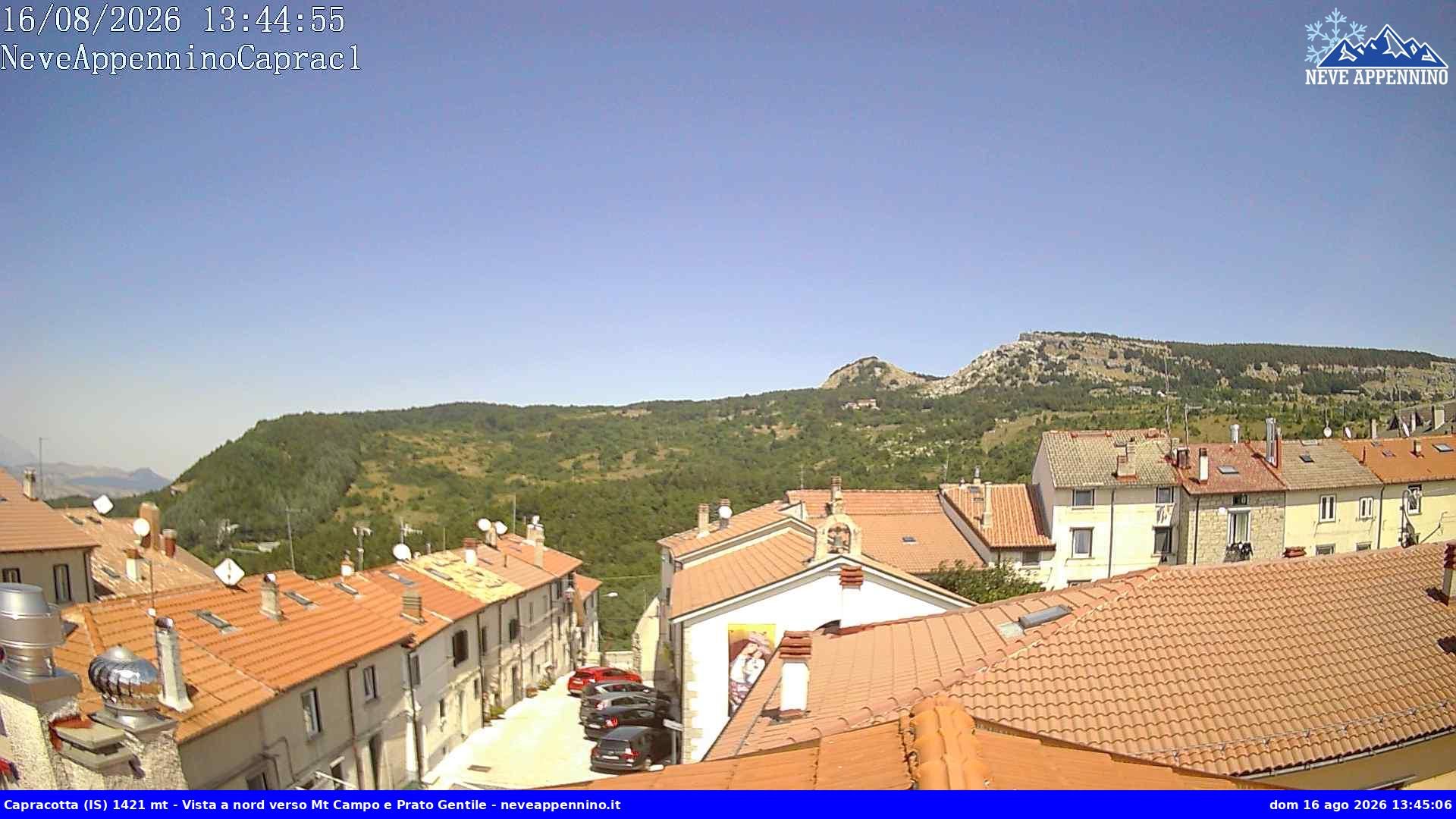 Traffic Cam Capracotta › South: Via San Giovanni - Church of Saint Mary of the Assumption - Monte Capraro