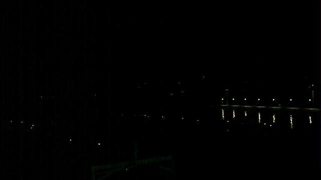 Traffic Cam Rochester › North: Sutter's Marina
