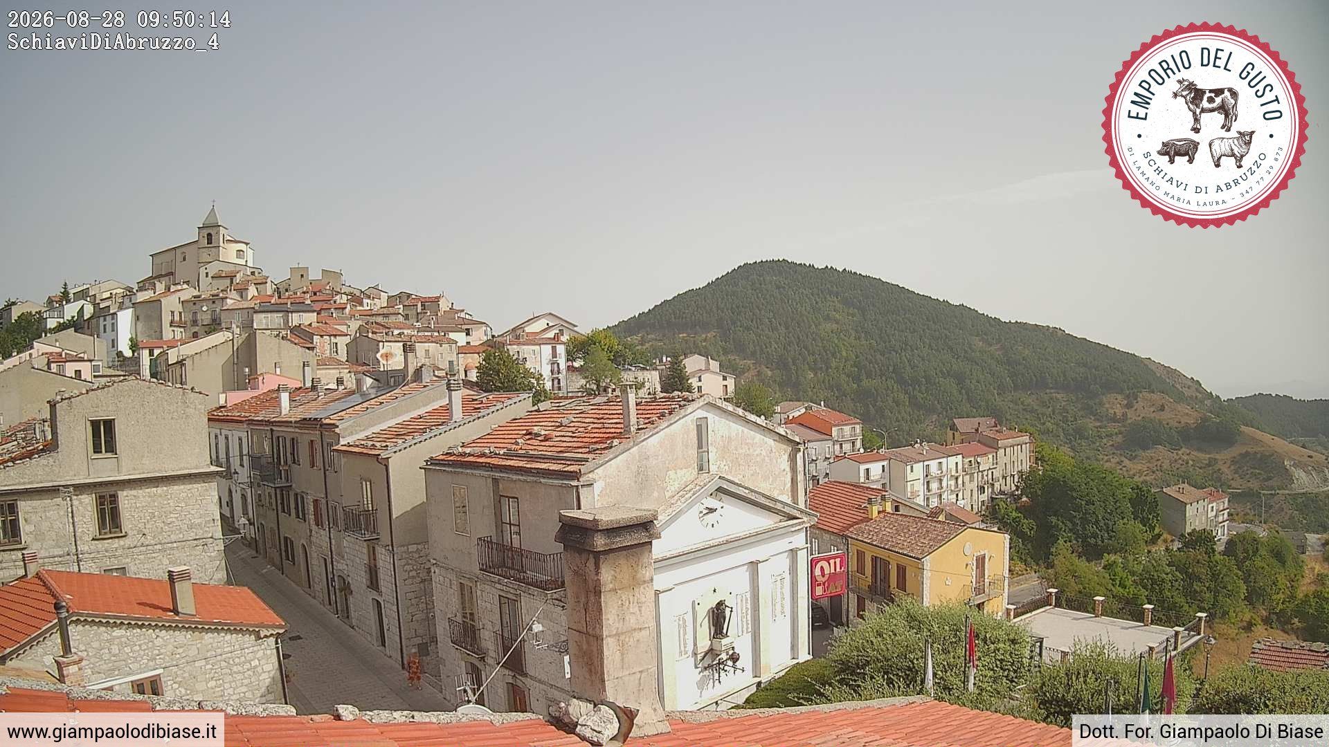 Traffic Cam Schiavi di Abruzzo › North-East: Schiavi di - centro storico