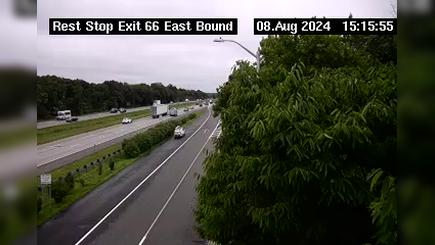 Traffic Cam Miller Place › East: 495 Eastbound at Exits 65-66 Rest Area (Fixed)