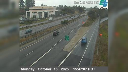 Traffic Cam Watsonville › South: SR-1 : SR-152 Southbound Exit