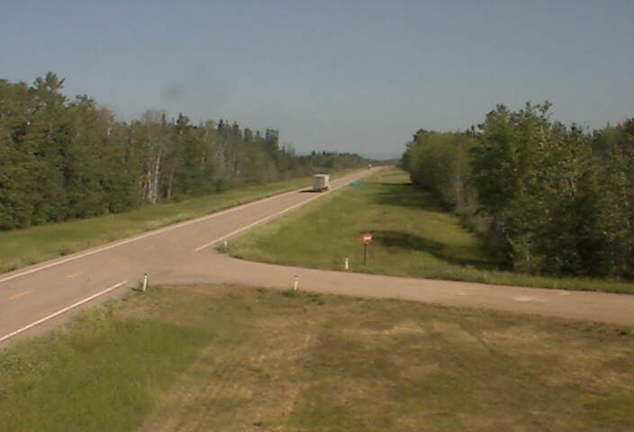 Traffic Cam Mackenzie County: Hwy 35: Near Indian Cabins