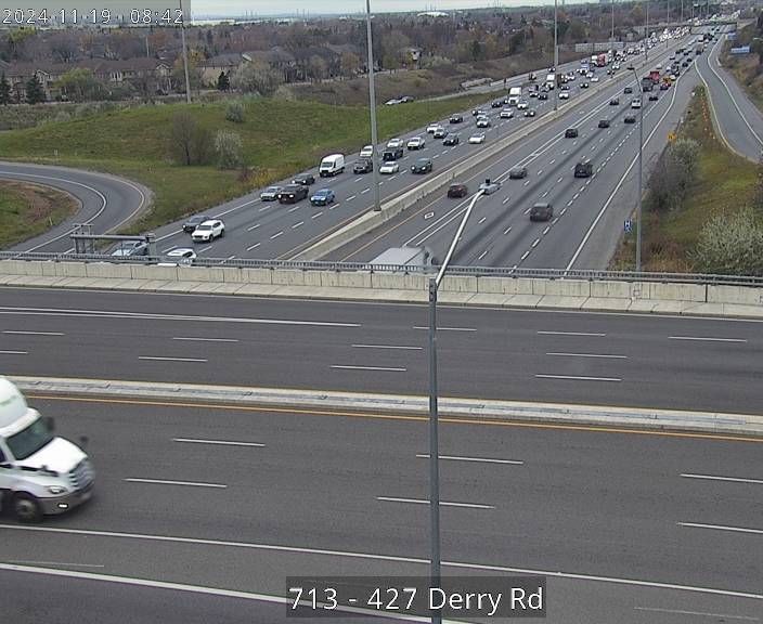 Traffic Cam Etobicoke: Highway 427 near Derry Road
