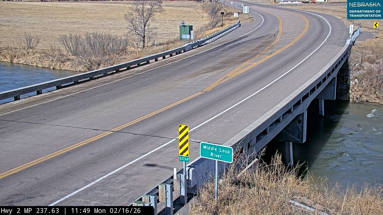 Traffic Cam Dunning: NE - Bridge